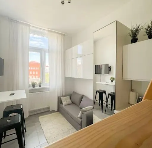 Small With Entresol 公寓 比得哥什