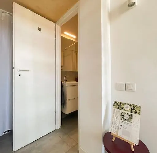 公寓 Small With Entresol *